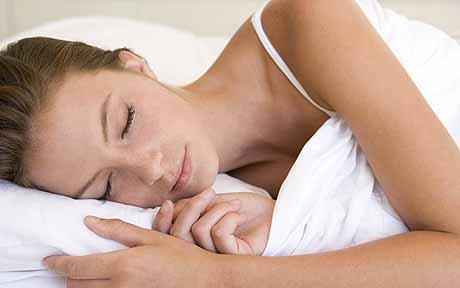 7 Powerful Herbal Sleep Remedies